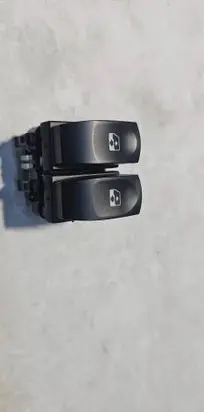 Renault Twingo I Electric window control switch 8200214939