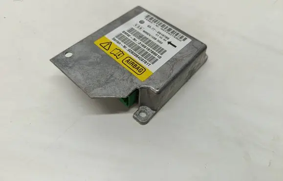 BMW 5 E39 Airbag control unit/module 6919789