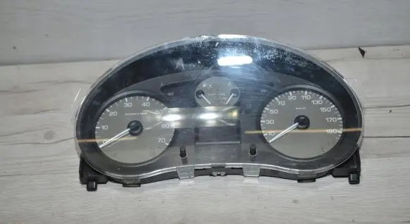 Peugeot Partner Speedometer (instrument cluster)