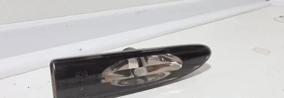 Jaguar X-Type Front fender indicator light 01-883-1401R-C 08-883-1401R-F