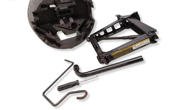 Opel Astra H Tool set 13107800