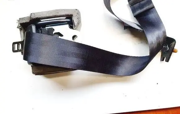 Volvo V40 Rear seatbelt 30112016