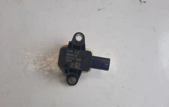 Audi A6 S6 C7 4G Airbag deployment crash/impact sensor 4H0955557