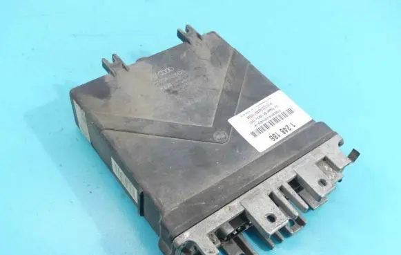 Volkswagen PASSAT B4 Engine control unit/module ECU 037906022CG IMPRK1248186