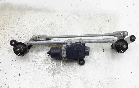 Nissan Qashqai Front wiper linkage 
