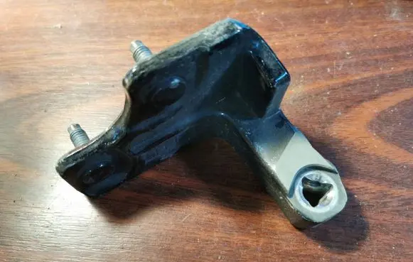 Mercedes-Benz GLC X253 C253 Front door upper hinge X2531712