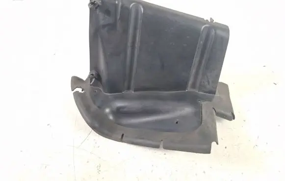 Volvo S60 Intercooler air guide/duct channel 31353045
