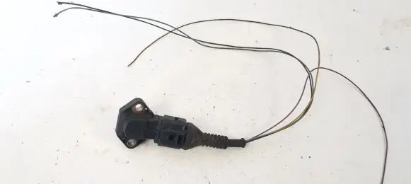 Volkswagen PASSAT B5 Air pressure sensor 0281002177 038905051