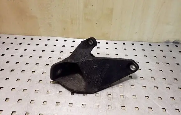 Audi A6 S6 C6 4F Engine mounting bracket 4F0199307N