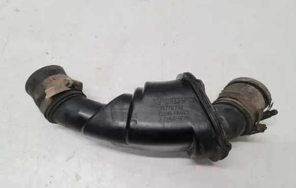 Volvo XC70 Intercooler hose/pipe 30778734 PA66GF35 E2Z4D