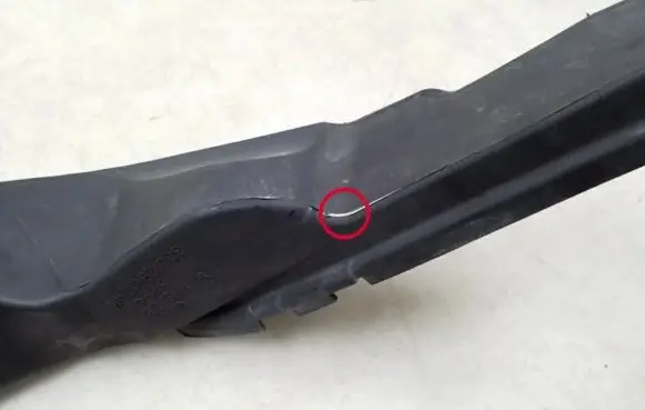 Volkswagen Phaeton Air intake duct part 3D0129617AK