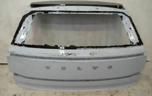 Volvo EX30 Truck tailgate 