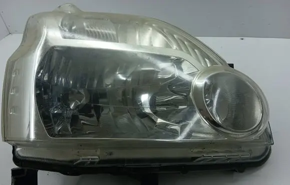 Nissan X-Trail T31 Headlight/headlamp HCR598