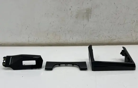 Audi Q8 e-tron Panel trim 4KL857966 4KE857397 4KL863289