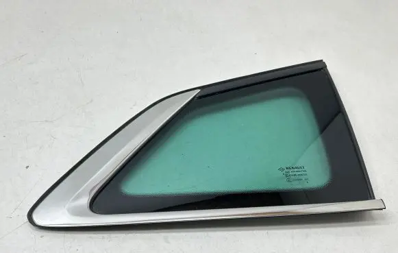 Renault Megane IV Rear side window 833063517R 833064712R 43R006723