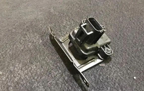 Ford Focus Air pressure sensor 98ab9f479ba 98ab-9f479-ba