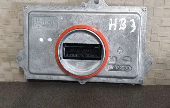 Peugeot 5008 Headlight ballast module Xenon 90093044 1616879280