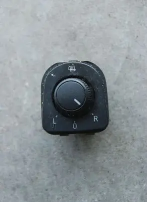 Seat Leon (5F) Wing mirror switch 5F0959565D