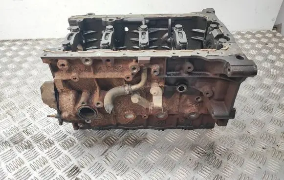 Ford Mondeo MK IV Engine block D4204T 898604 AA24996