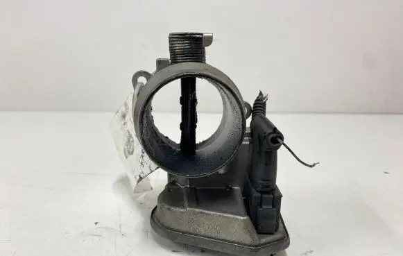 BMW 1 E81 E87 Throttle valve 780437301