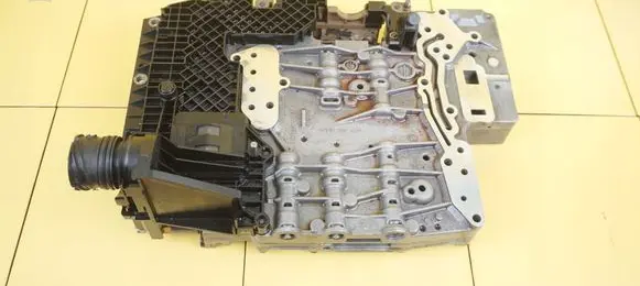 BMW 3 E90 E91 Torque split ecu control unit/module 1071128342 5HTR3