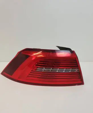 Volkswagen PASSAT B8 Rear/tail lights 3G5945207C 81420101
