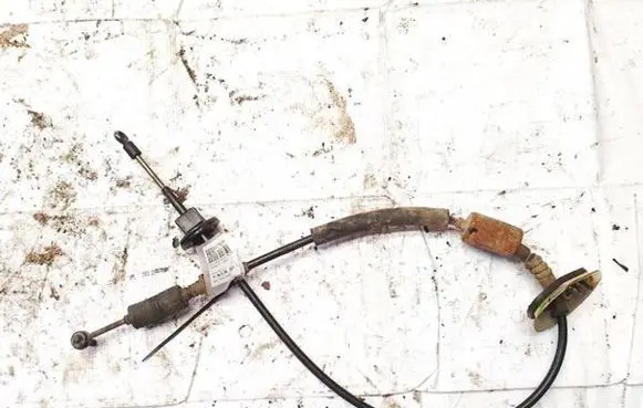 Hyundai Matrix Gear shift cable linkage