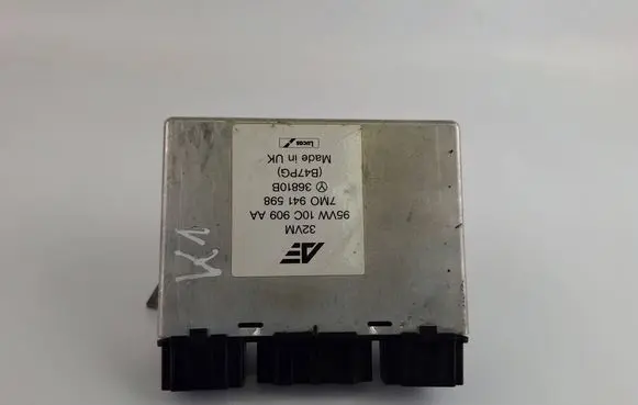 Volkswagen Golf V Comfort/convenience module 7M0941598 95VW10C909AA