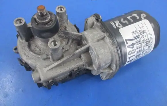 Fiat Punto (199) Front wiper linkage and motor