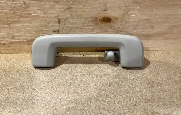 Volvo XC90 Rear interior roof grab handle 31305679 31426032 39834465