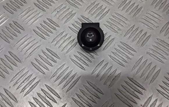 Ford Fiesta Wing mirror switch 93BG17B676BB