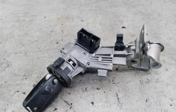 Peugeot Bipper Ignition lock 