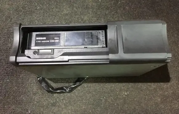 CD/DVD changer