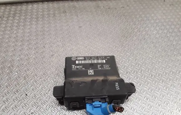 Skoda Octavia Mk2 (1Z) Gateway control module 1K0907530E