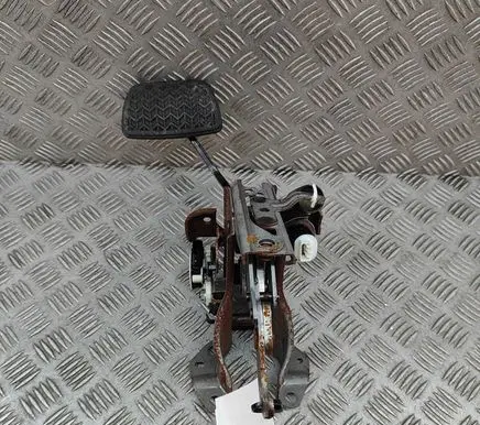 Toyota Sienna XL40 IV Brake pedal 4711008070