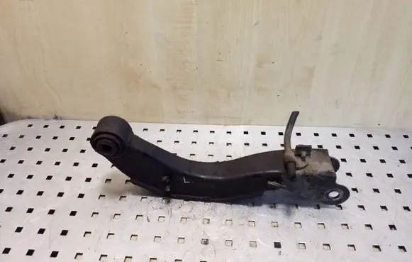 Rear control arm