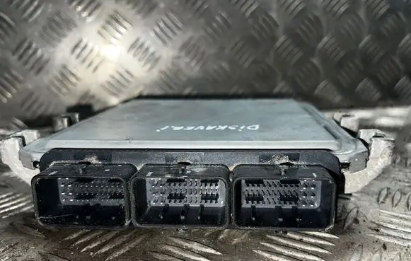 Land Rover Discovery 3 - LR3 Engine control unit/module 5WS40278BT A0079 NNN500750
