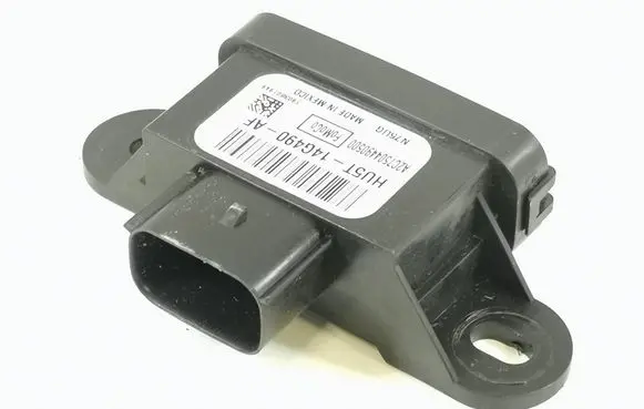Ford Mustang VI Power management control unit HU5T-14G490-AF