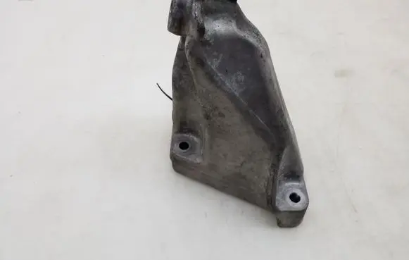 Mercedes-Benz S W221 Engine mounting bracket A6422230404