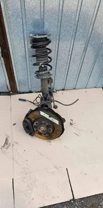 Mini Cooper Countryman R60 Front wheel hub spindle knuckle