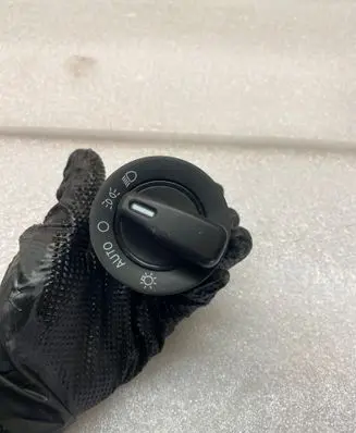Dodge Durango Light switch 68158243AB