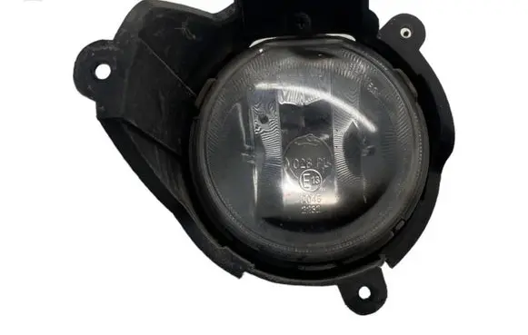 Chevrolet Cruze Front fog light E132045