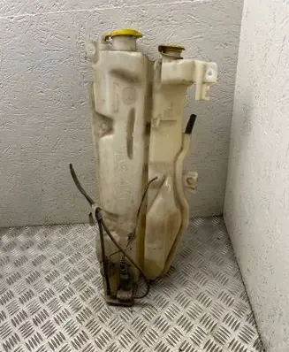 Dodge Durango II Windshield washer fluid reservoir/tank 55077463ad