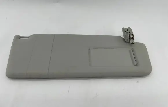 Volkswagen Tiguan Sun visor 5N0857552H RR01122010 DL100440