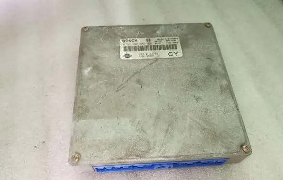 Nissan Primera Engine control unit/module 0261203855 237103J701