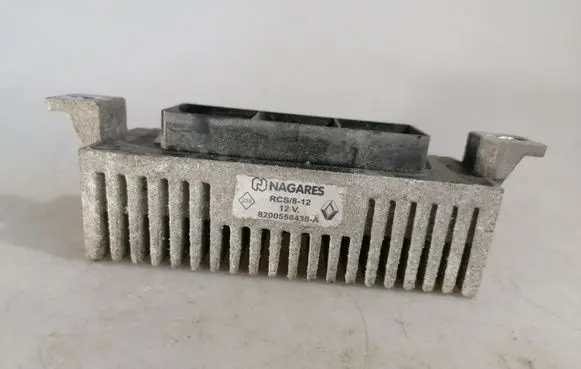 Glow plug pre-heat relay