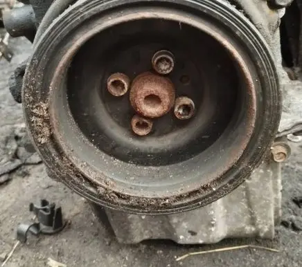 Chrysler Sebring (ST-22 - JR) Crankshaft pulley