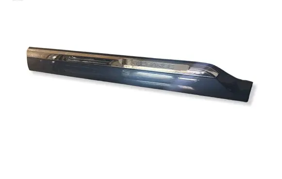 Volvo XC90 Front door trim (molding) 31448428