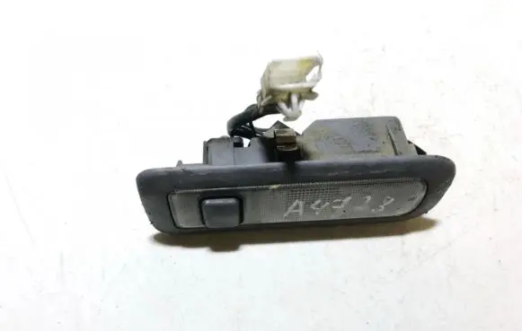 Toyota Avensis Verso Rear seat light