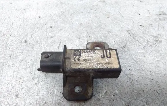 Opel Vectra C Tire pressure sensor 24436875